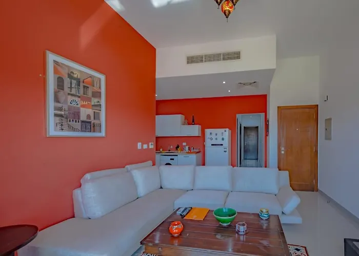 Vesta - G Cribs - El Gouna